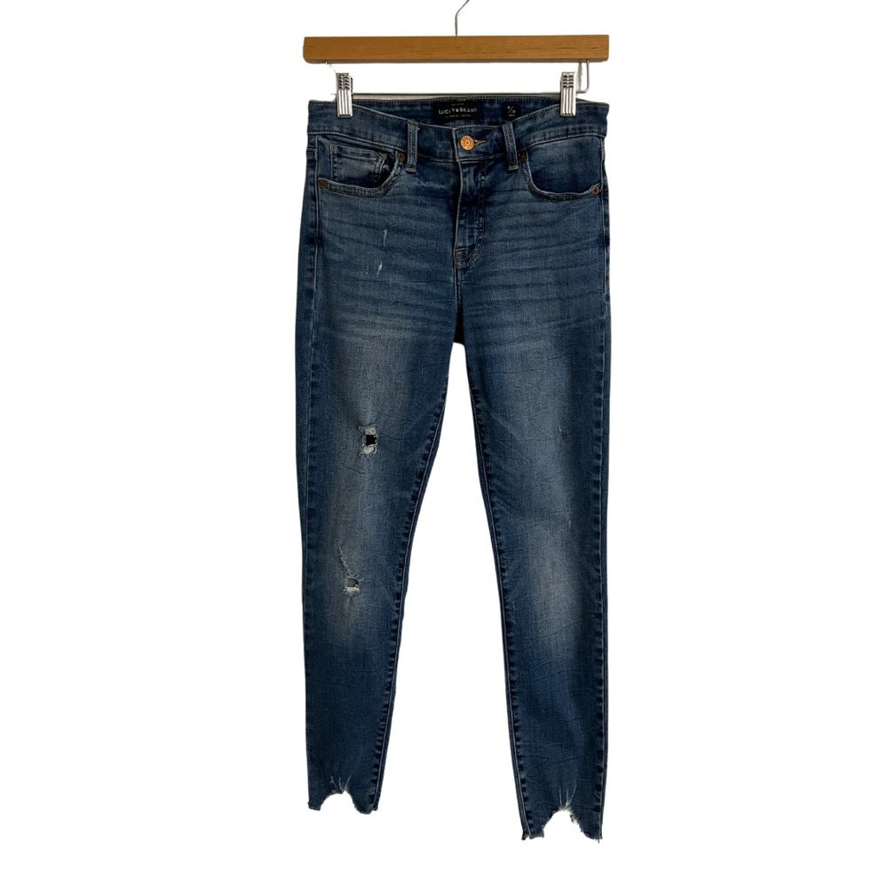 Lucky Brand Ava‎ skinny distressed jeans. Size 6/28 Ankle